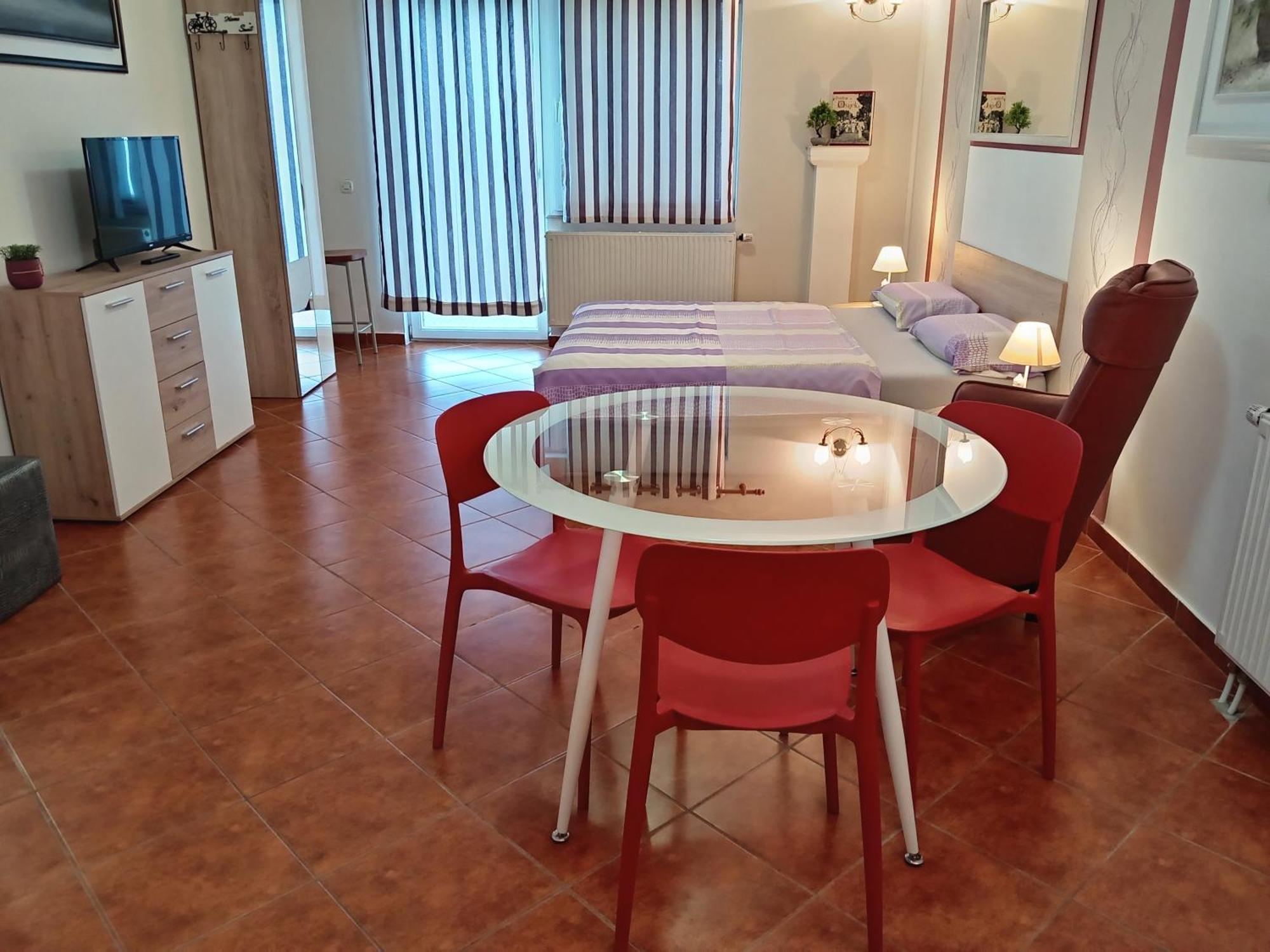 Apartments Kosevic Осієк Екстер'єр фото